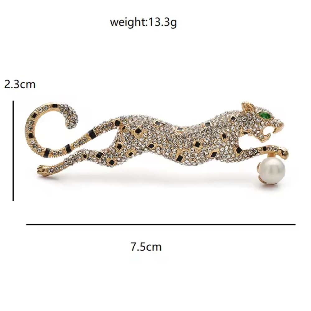 Panthere Pearl Gold Crystal Leopard Brooch - Picture 4 of 7